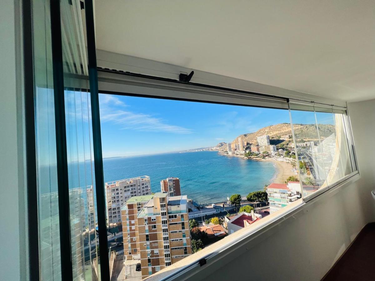 Relax Frente Al Mar De Alicante Apartment Luaran gambar